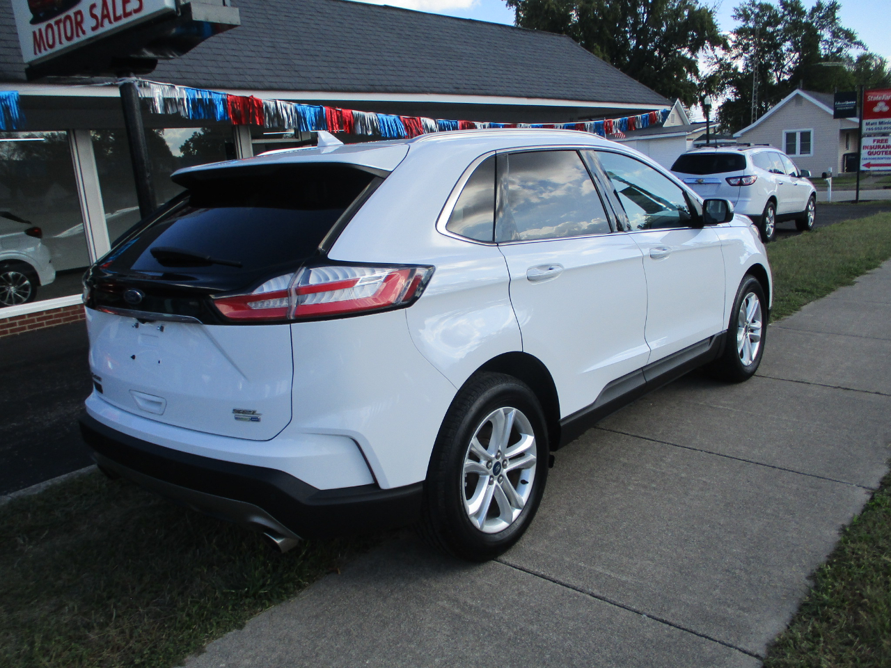 2019 Ford Edge SEL photo 6