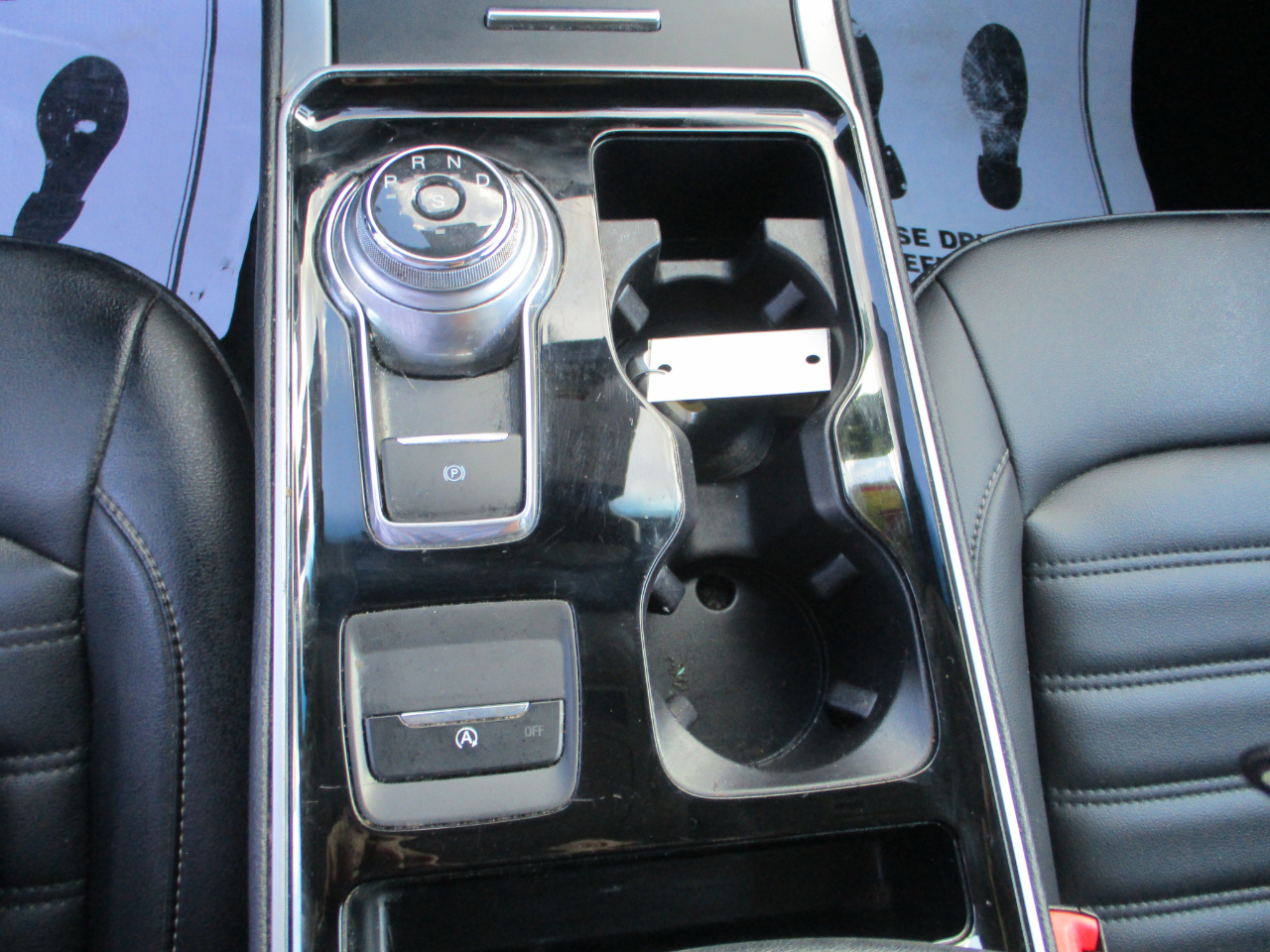 2019 Ford Edge SEL photo 20
