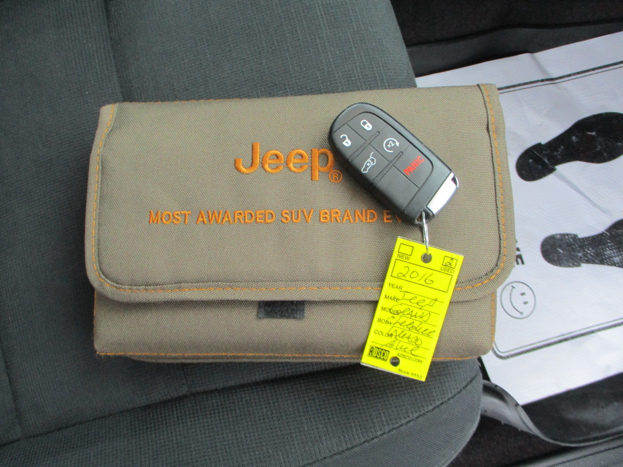 Jeep Grand Cherokee Laredo 4WD 2016