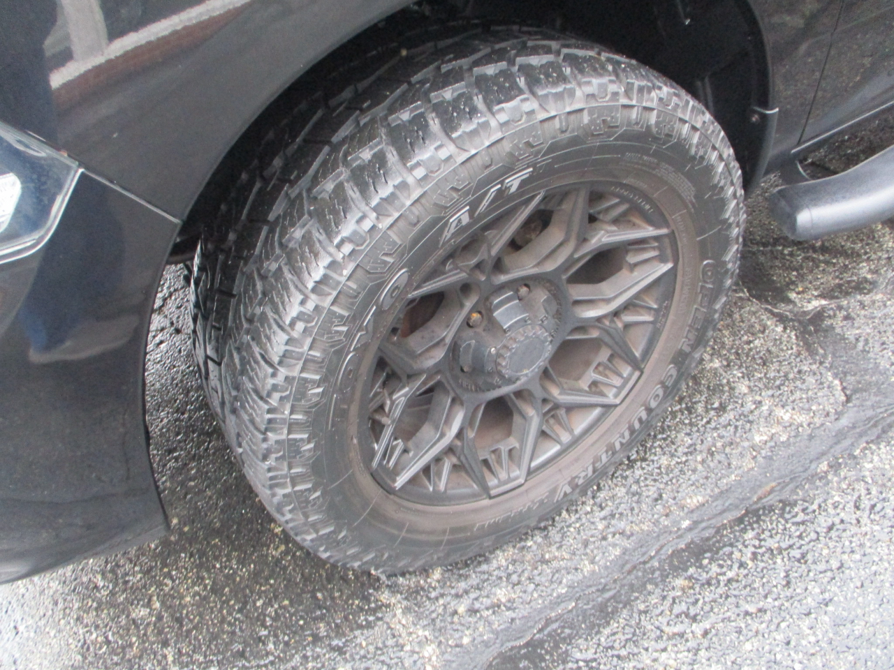 RAM 1500 Sport Crew Cab SWB 4WD 2017