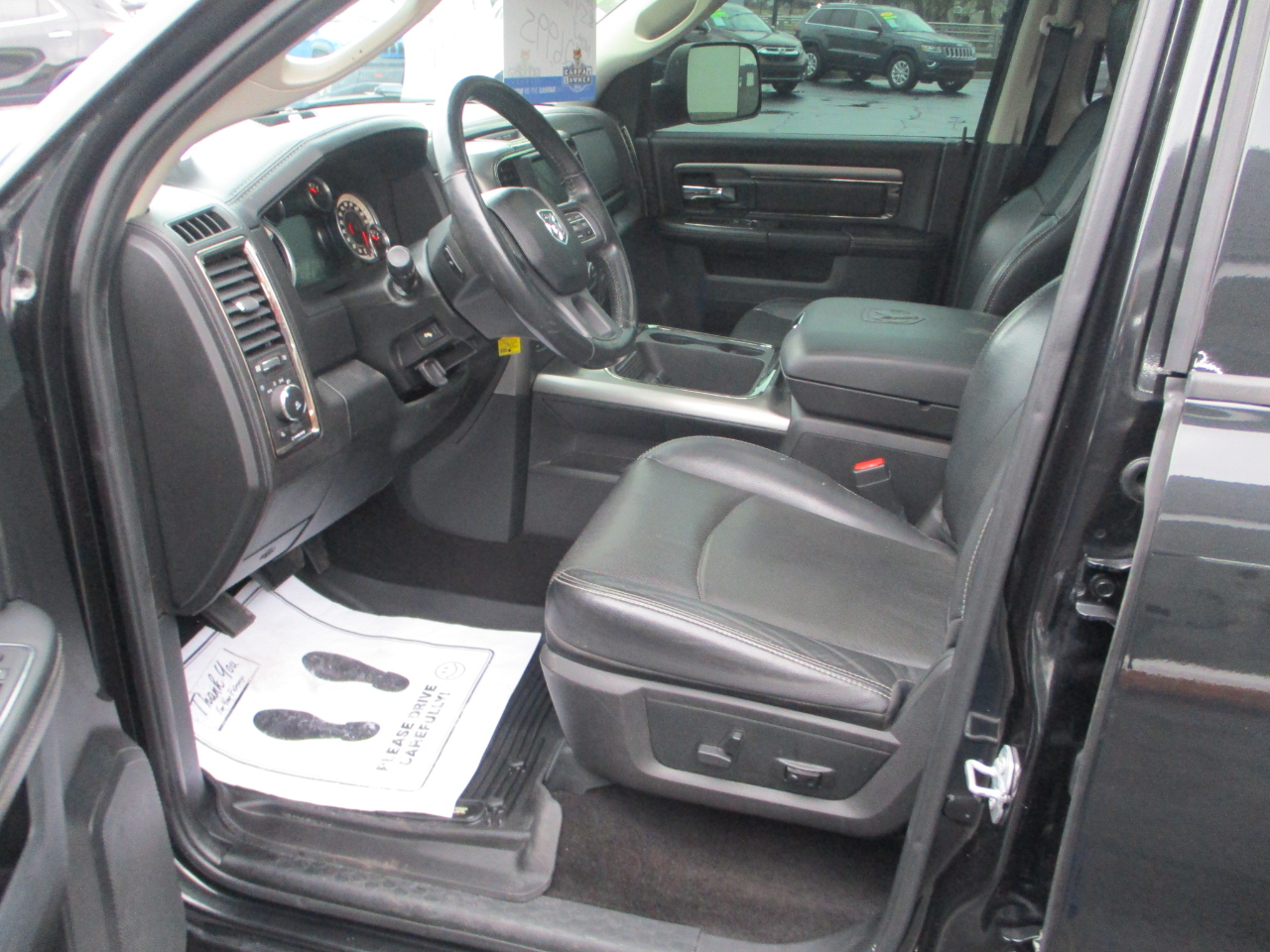 RAM 1500 Sport Crew Cab SWB 4WD 2017