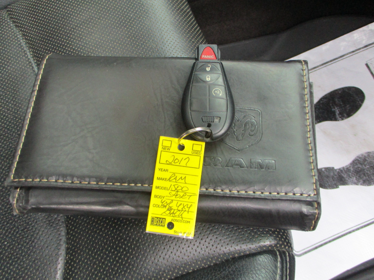 RAM 1500 Sport Crew Cab SWB 4WD 2017