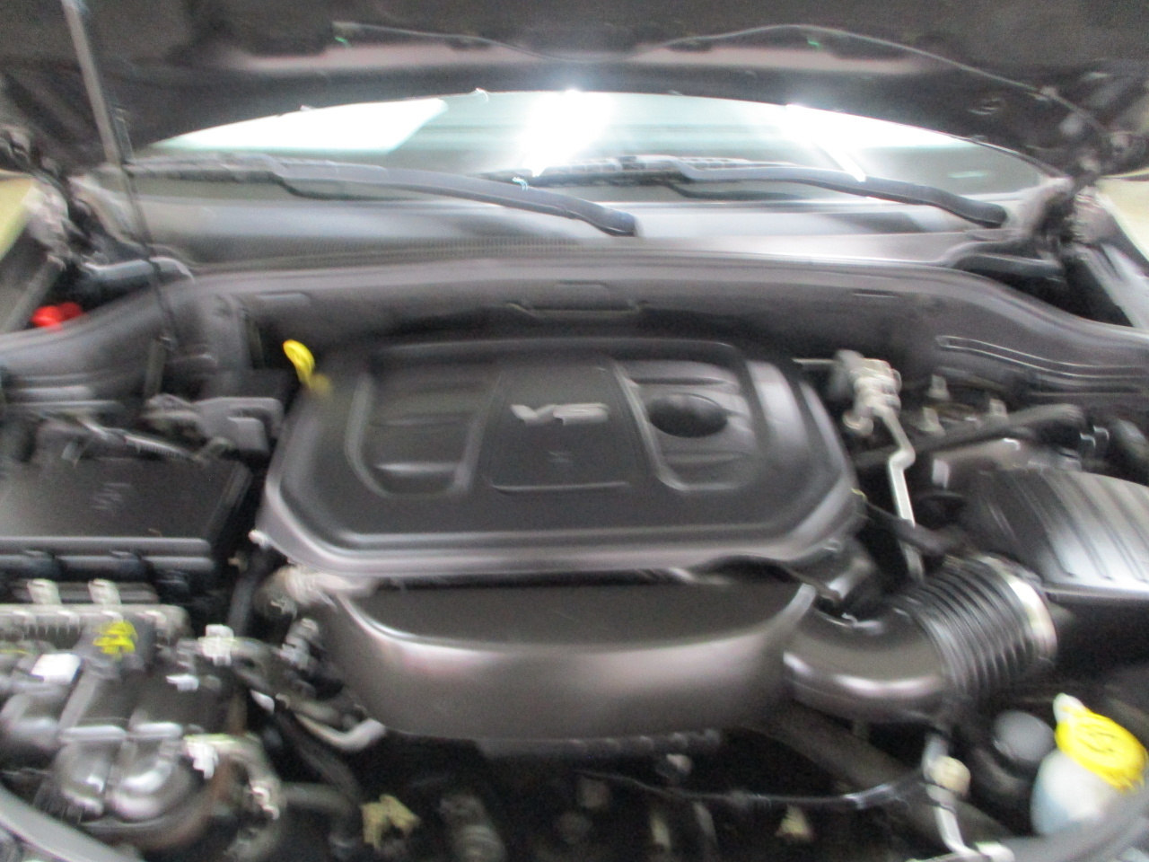 Jeep Grand Cherokee Altitude 4D SUV 4WD 2019