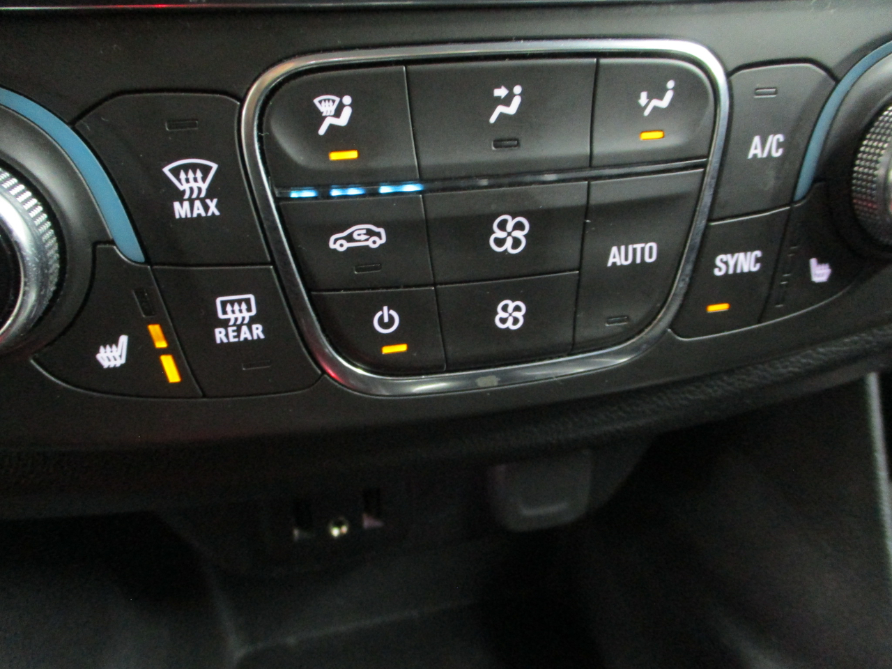 Chevrolet Traverse LT Cloth FWD 2019