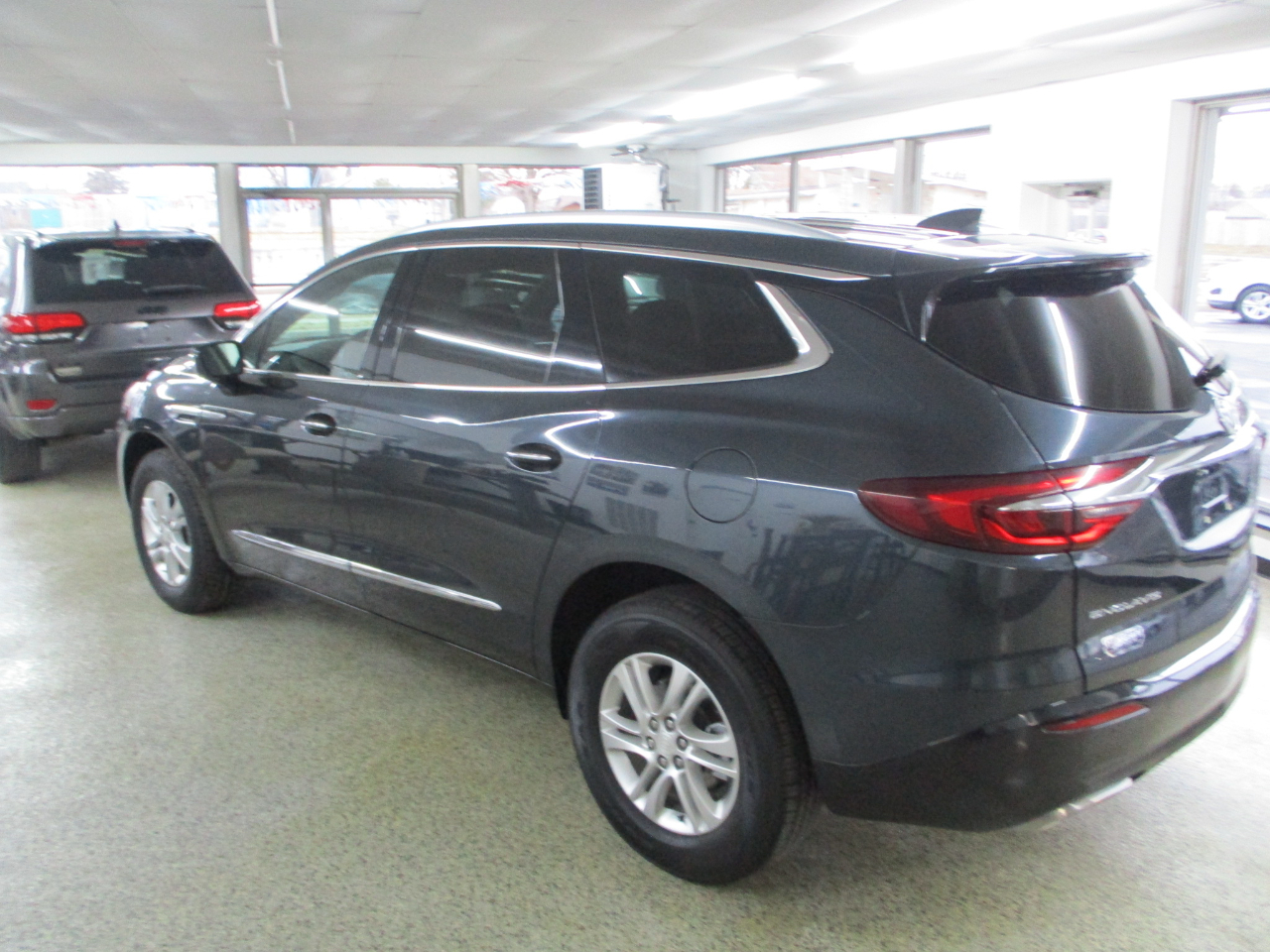 Buick Enclave Essence FWD 2020