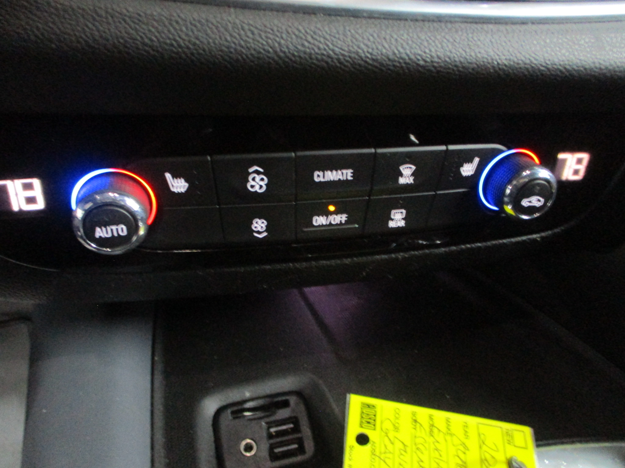 Buick Enclave Essence FWD 2020