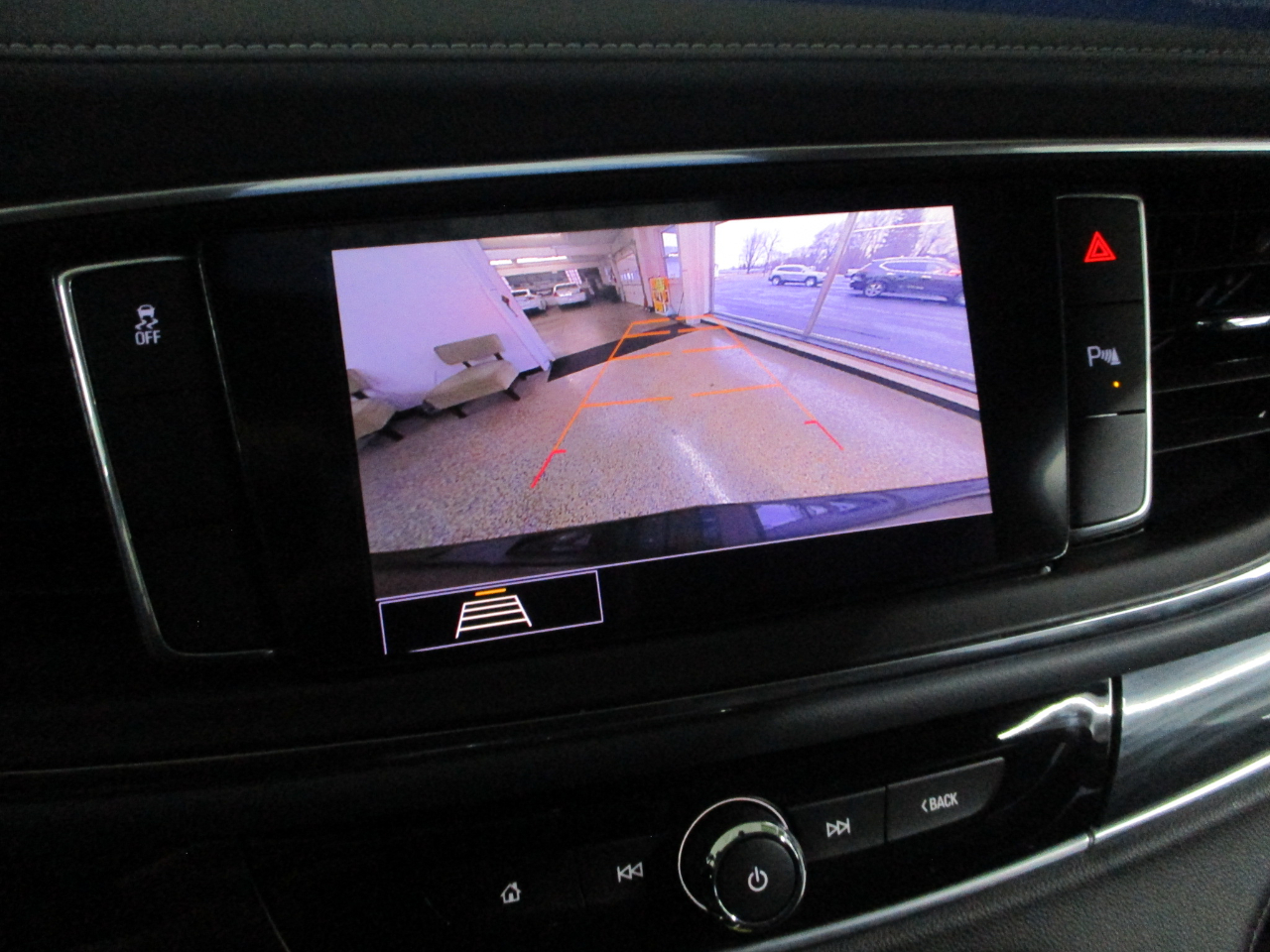 Buick Enclave Essence FWD 2020