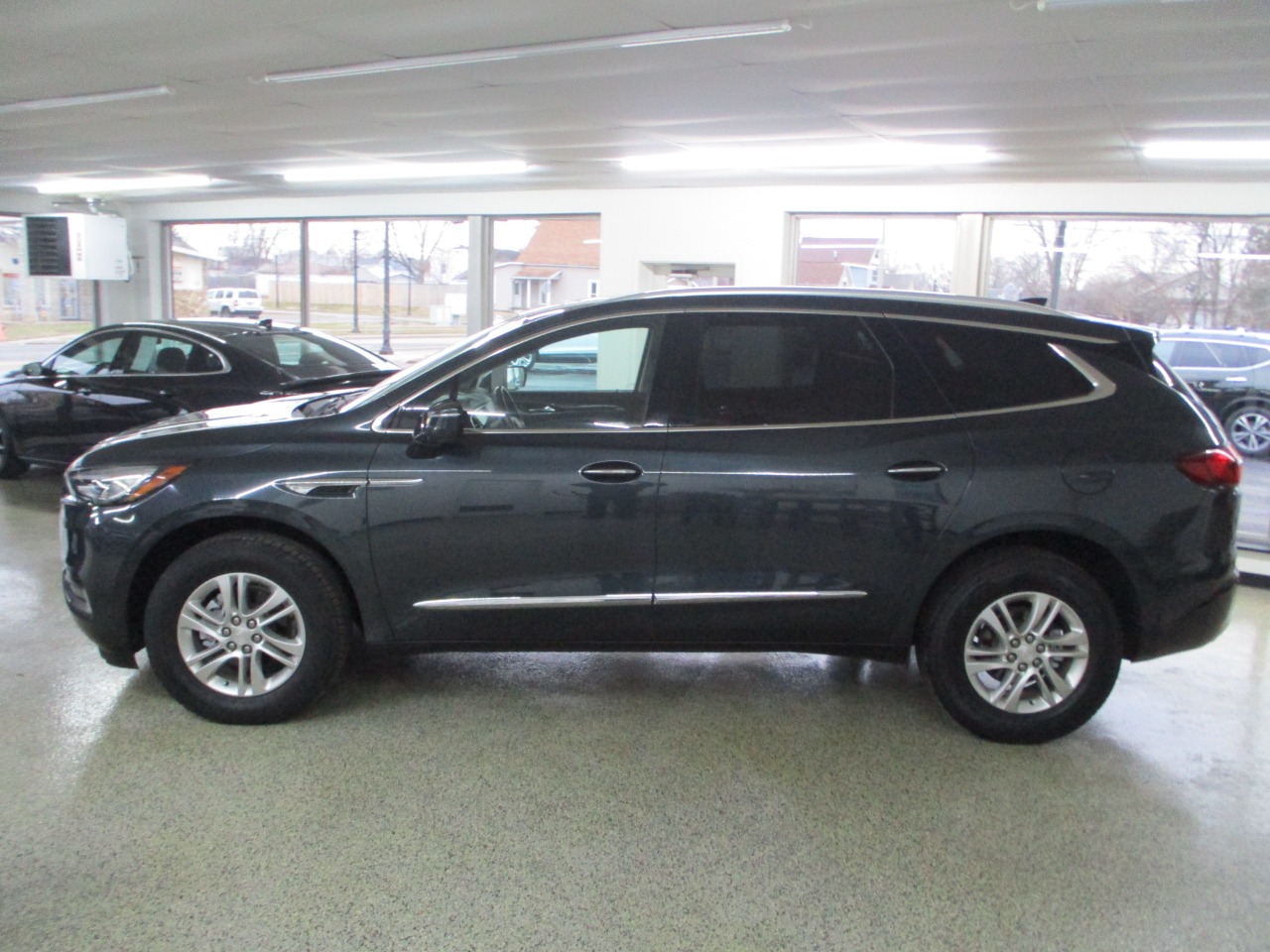 Buick Enclave Essence FWD 2020