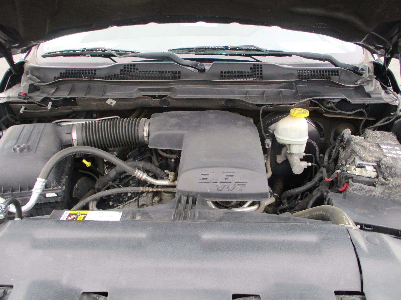 RAM 1500 Tradesman Crew Cab SWB 4WD 2018