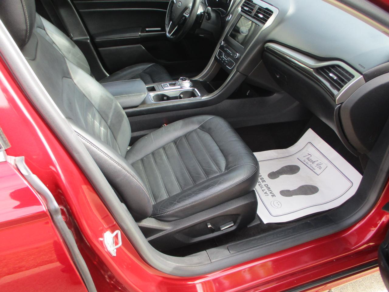 Ford Fusion SE AWD 2017