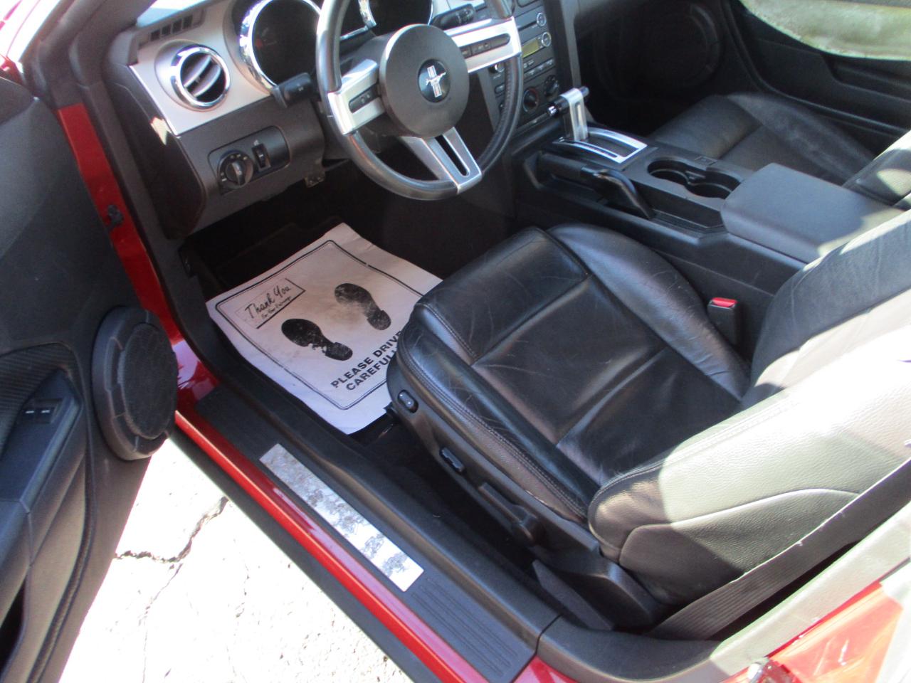 Ford Mustang V6 Coupe 2009