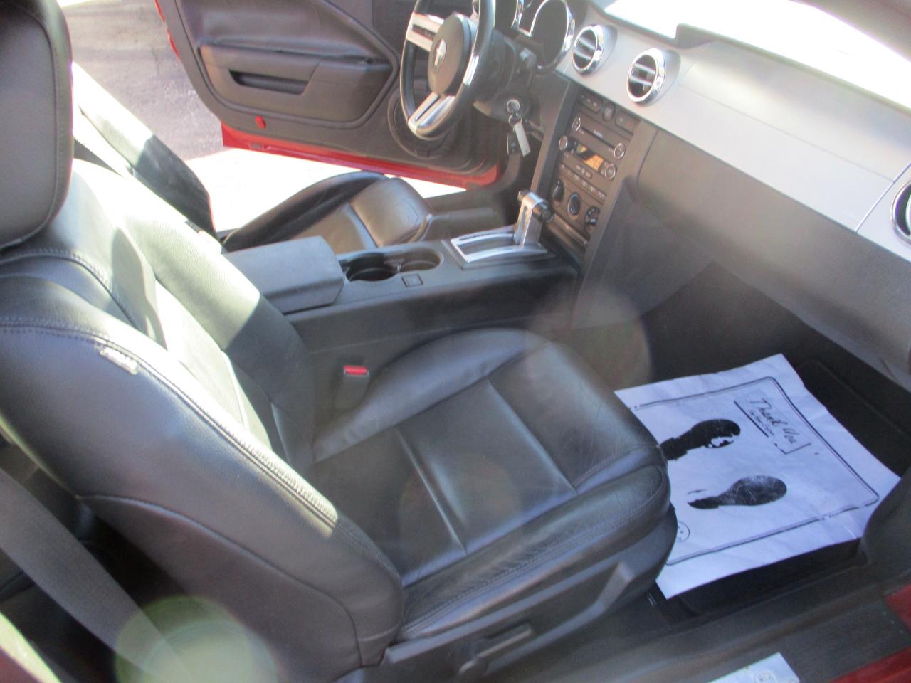 Ford Mustang V6 Coupe 2009