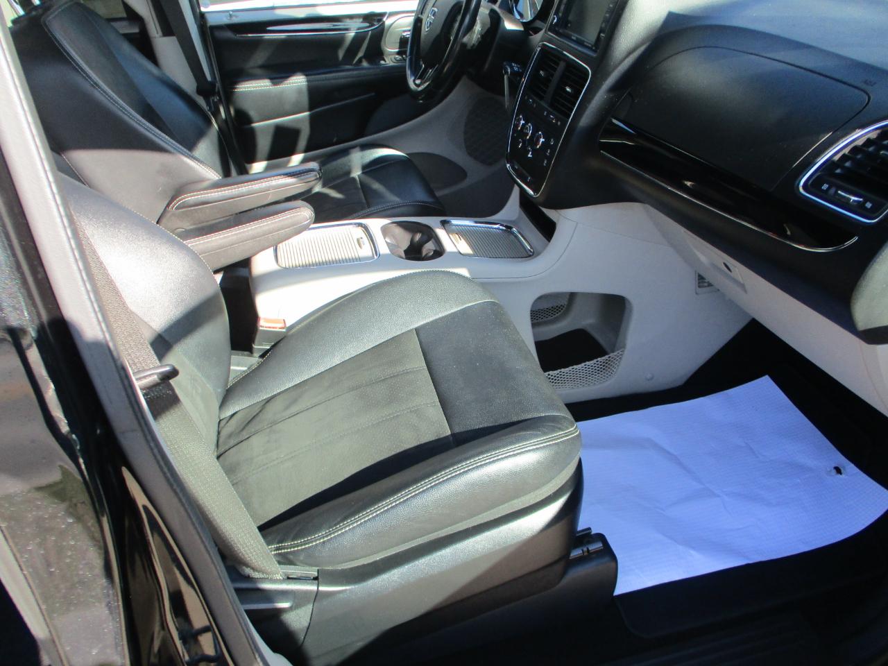 Dodge Grand Caravan SXT 2019