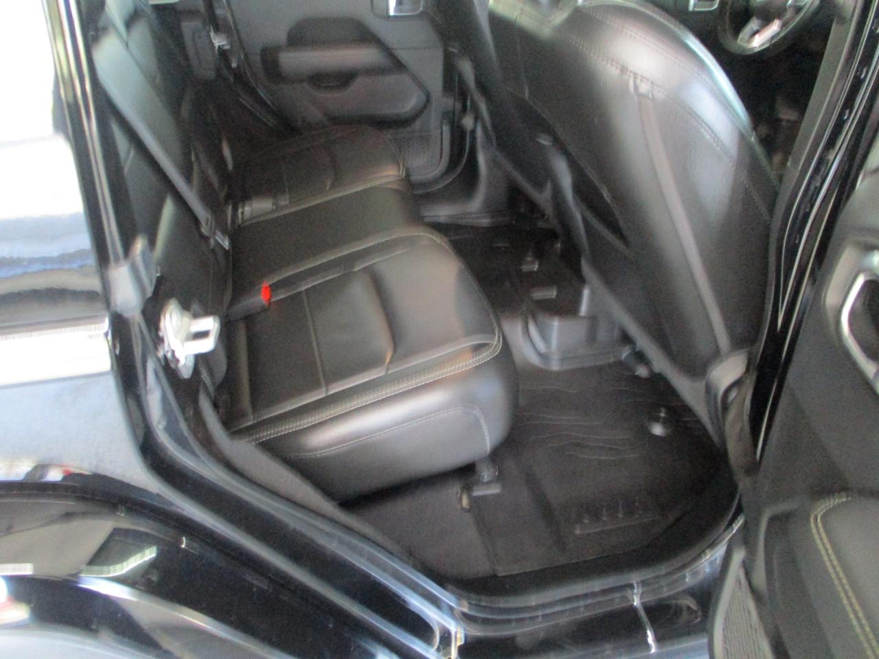 Jeep Wrangler Unlimited Sahara 2019