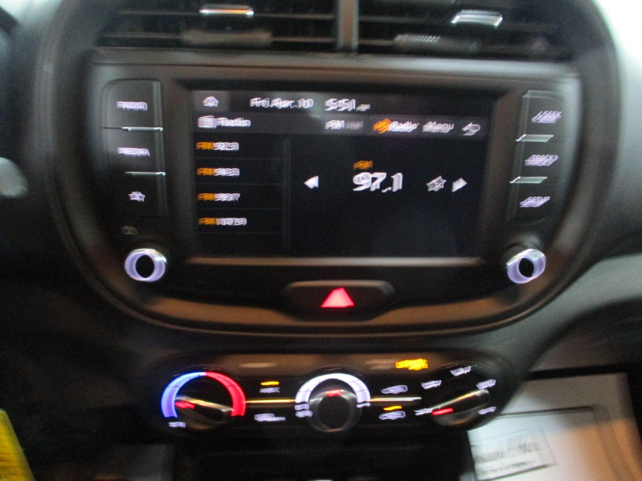 Kia Soul LX CVT 2024