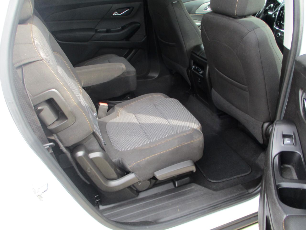 Chevrolet Traverse LT Cloth FWD 2018