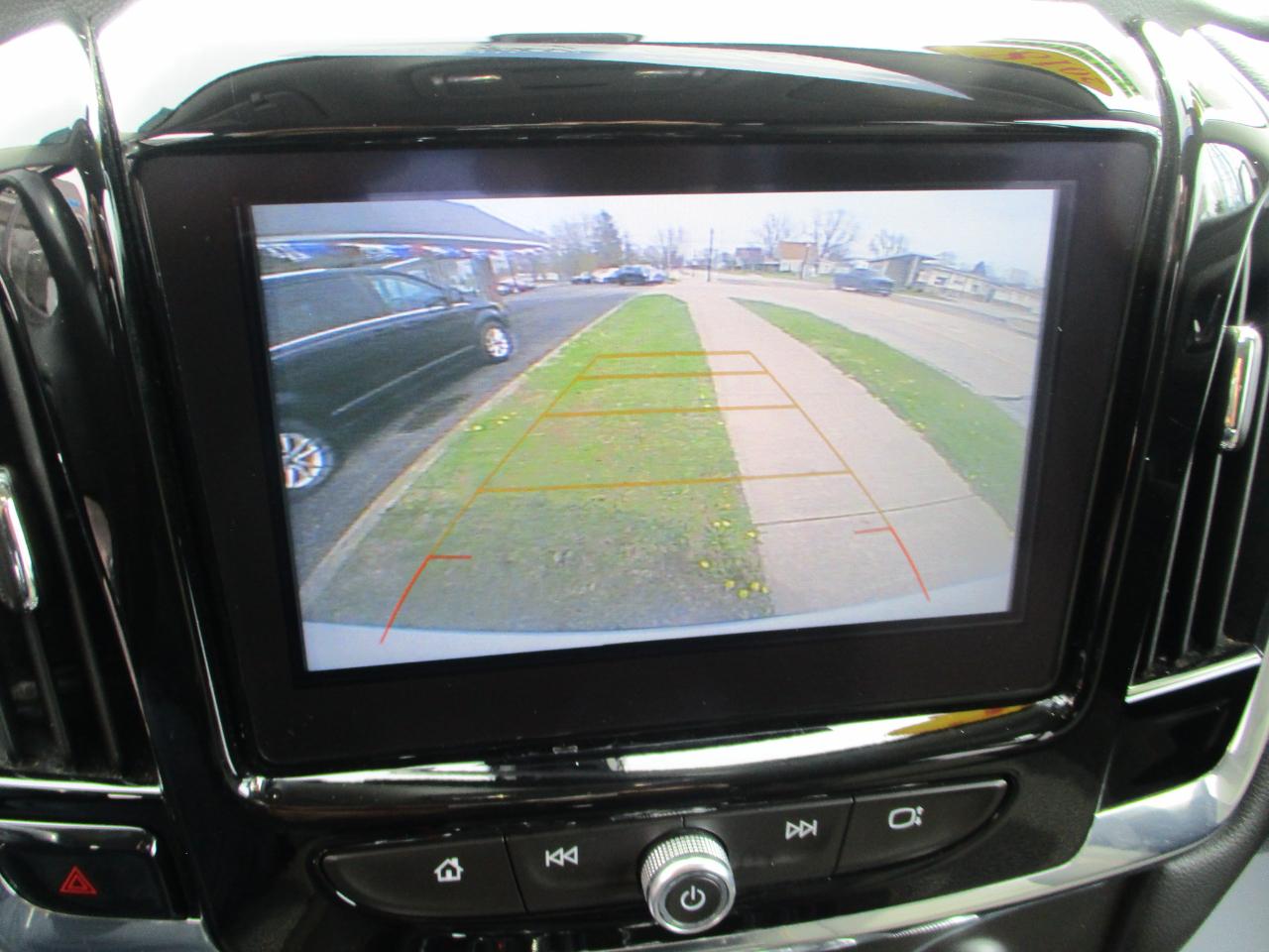 Chevrolet Traverse LT Cloth FWD 2018