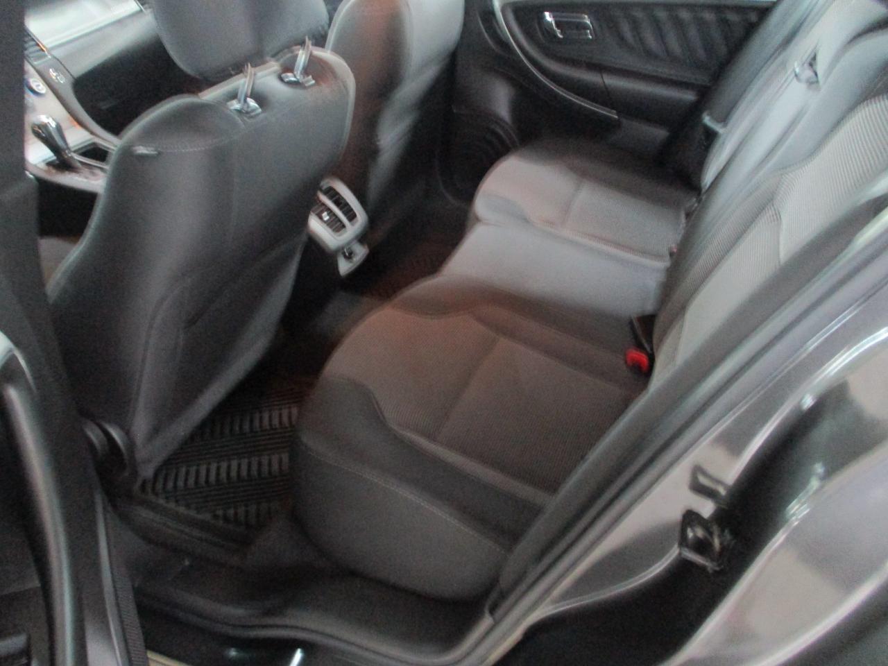 Ford Taurus SEL FWD 2019