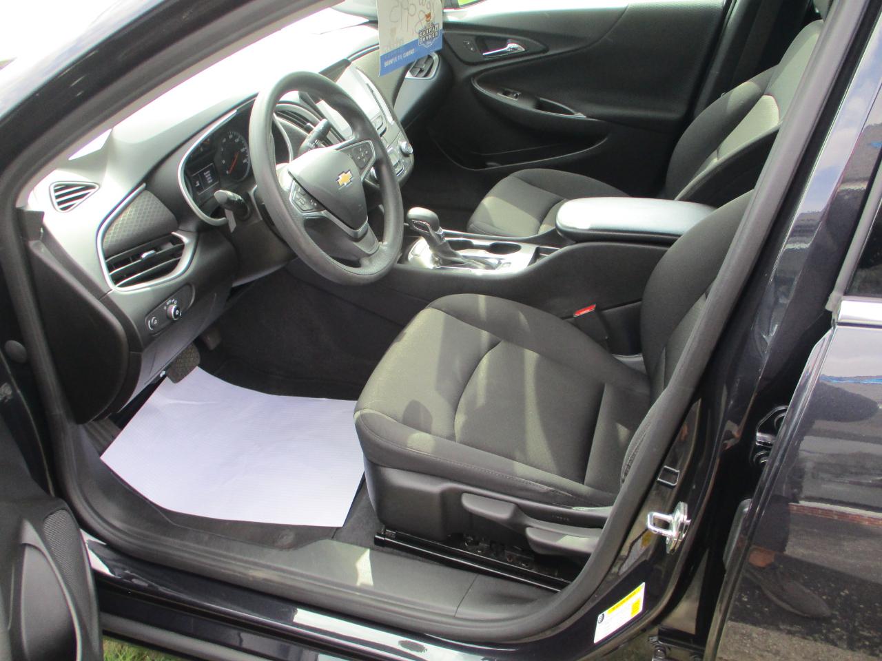 Chevrolet Malibu LS 2023