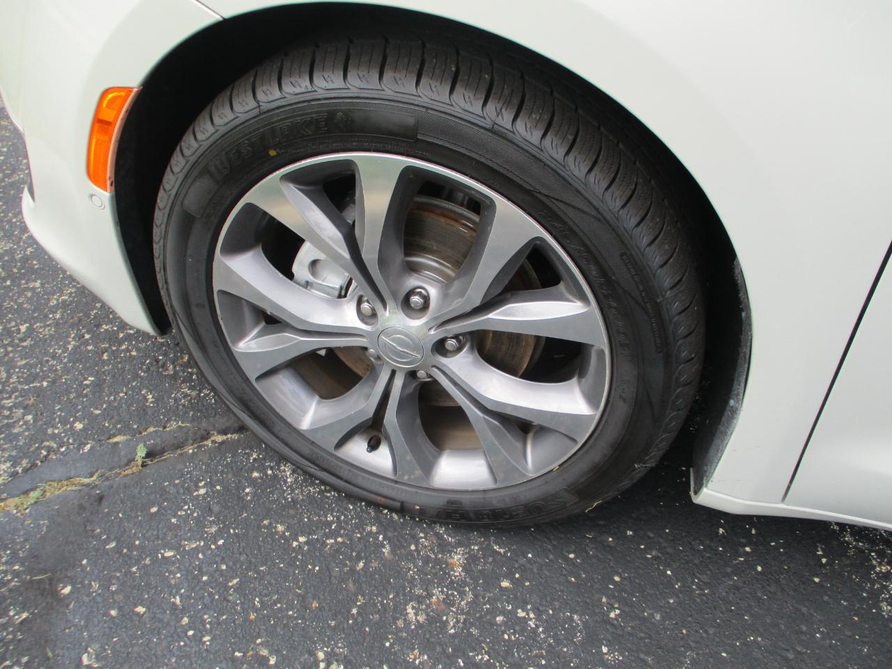 Chrysler Pacifica Limited 2020
