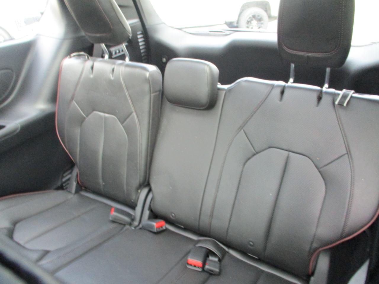 Chrysler Pacifica Limited 2020