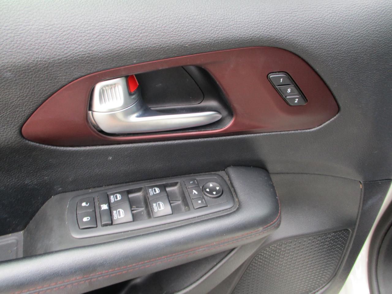 Chrysler Pacifica Limited 2020