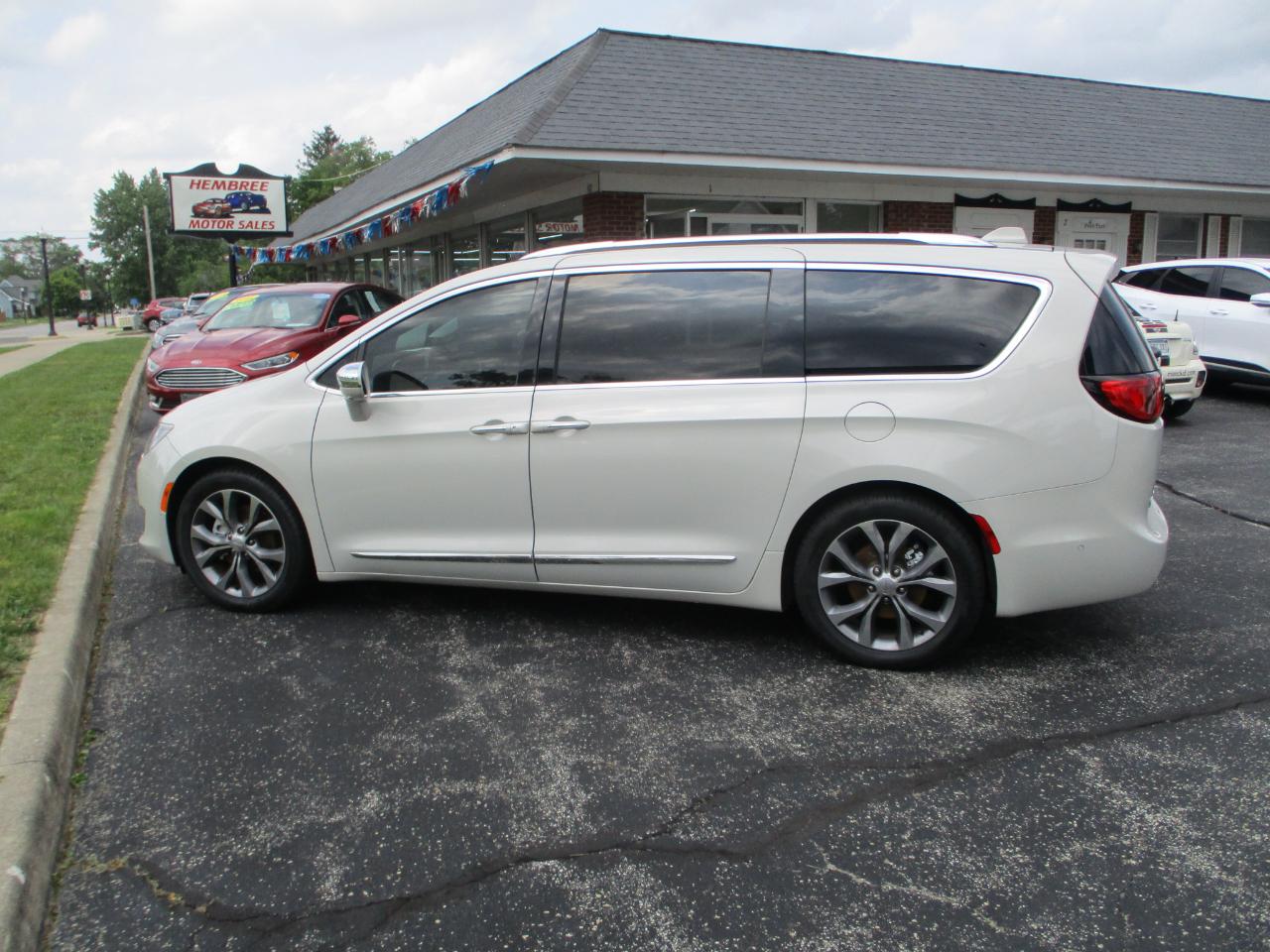 Chrysler Pacifica Limited 2020