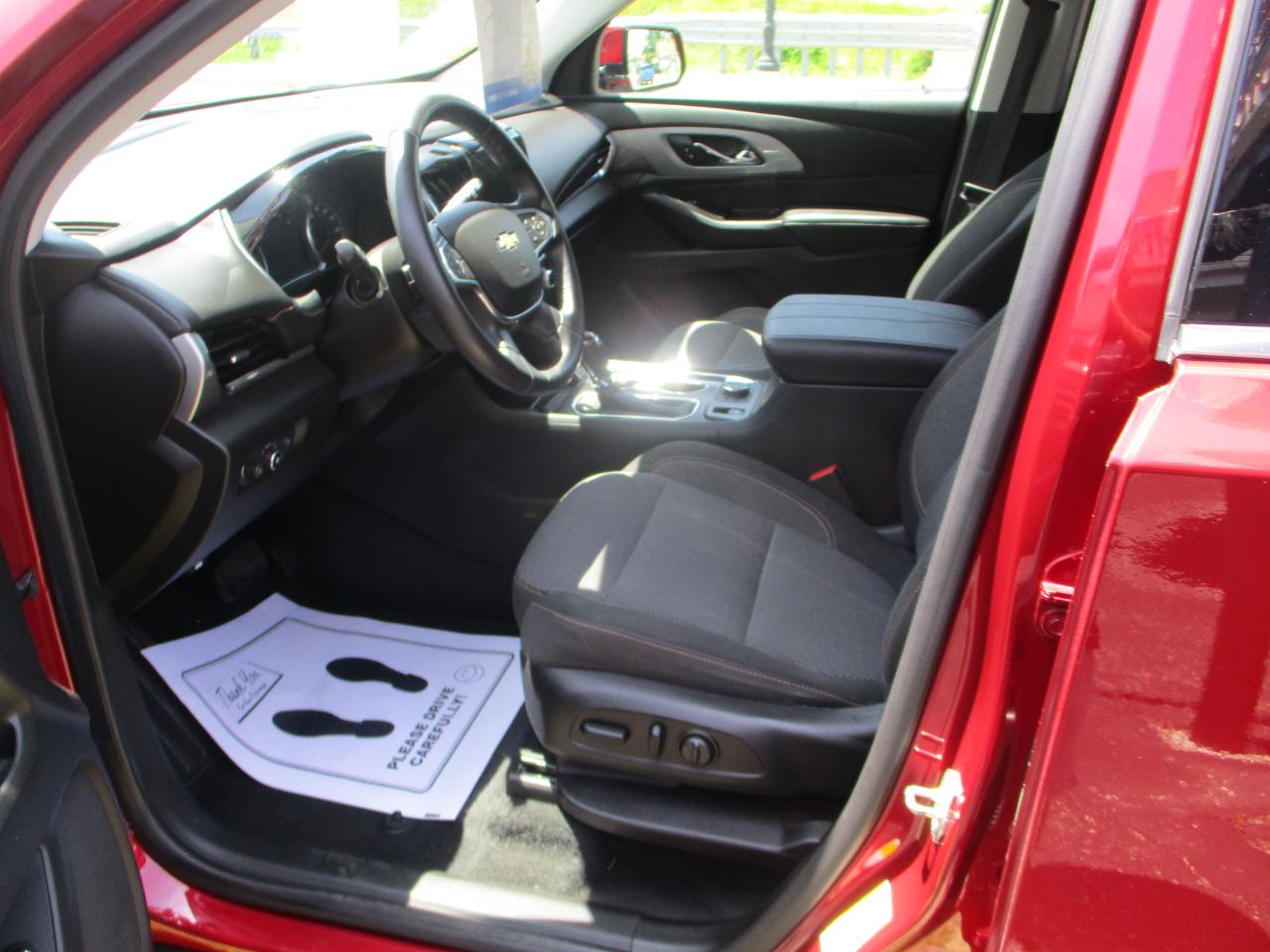 Chevrolet Traverse LT Cloth FWD 2018
