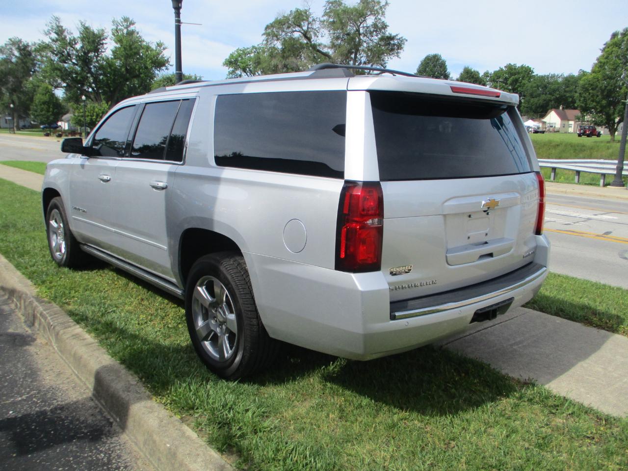 Chevrolet Suburban Premier 4WD 2019