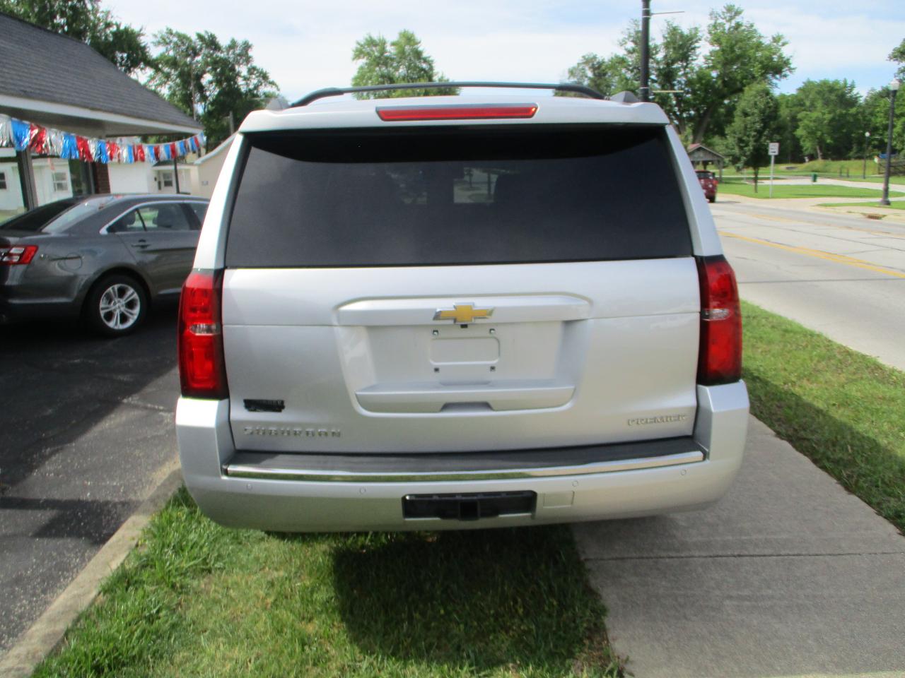Chevrolet Suburban Premier 4WD 2019
