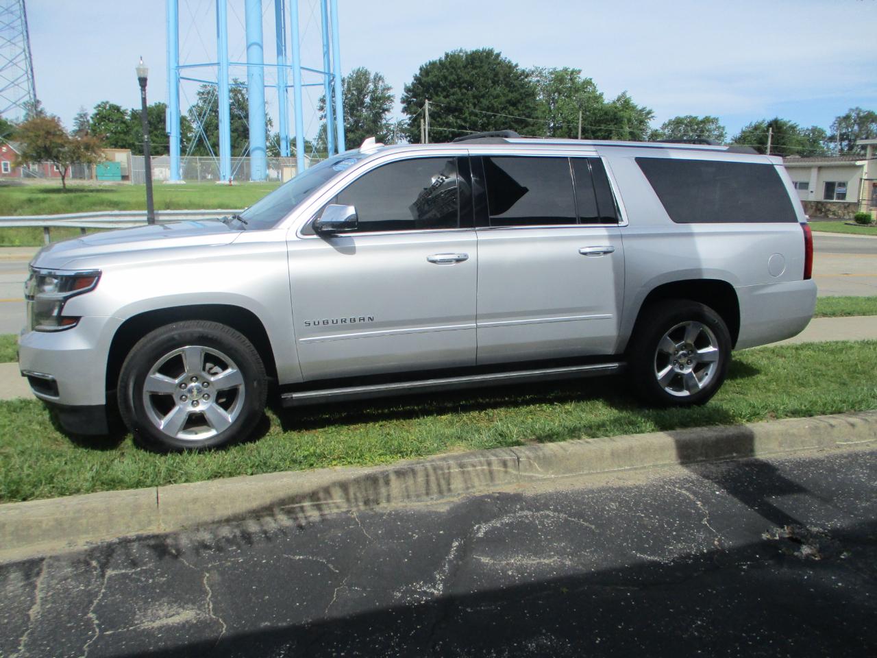Chevrolet Suburban Premier 4WD 2019