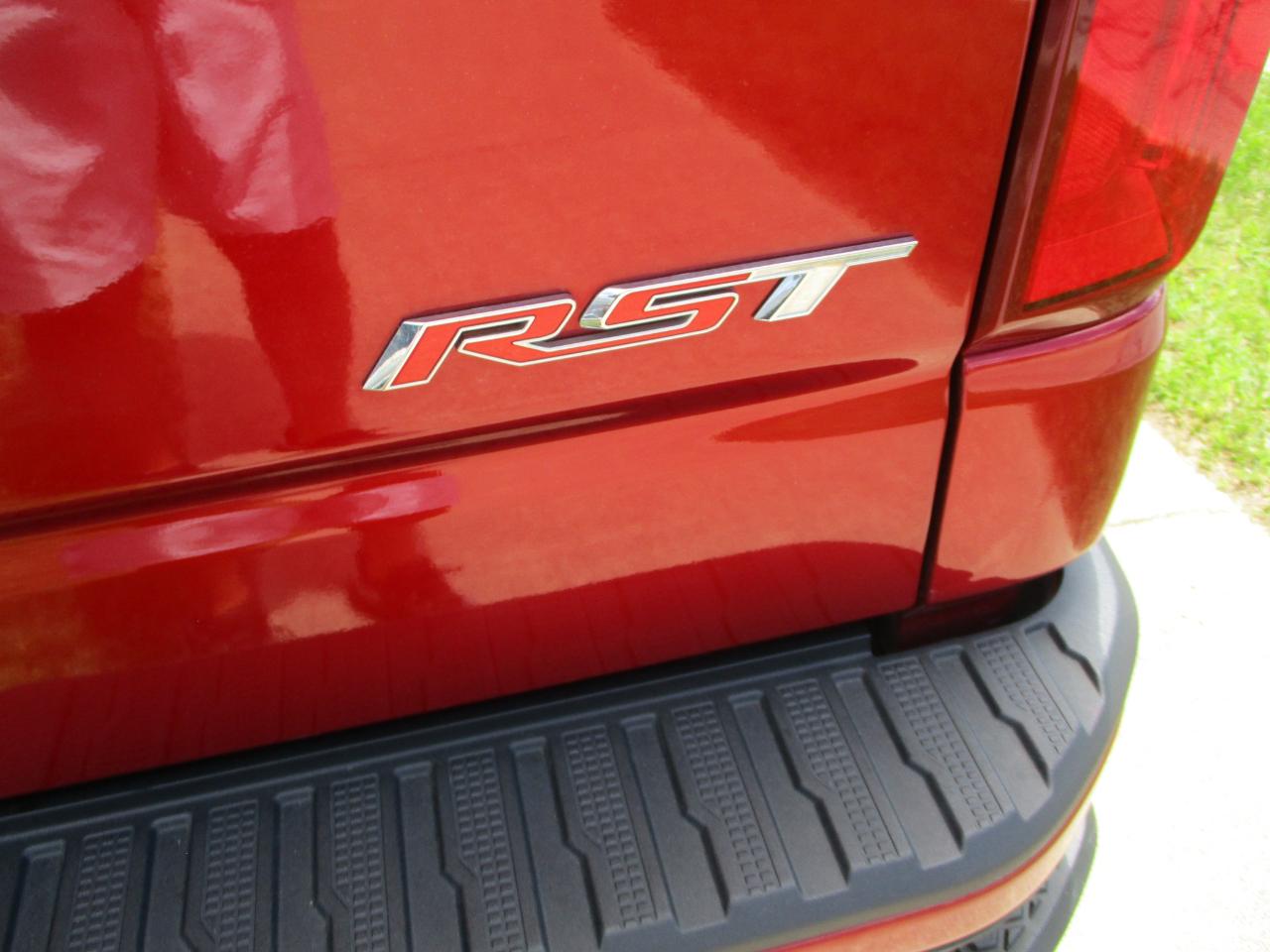 Chevrolet Silverado 1500 RST Crew Cab 4WD 2022