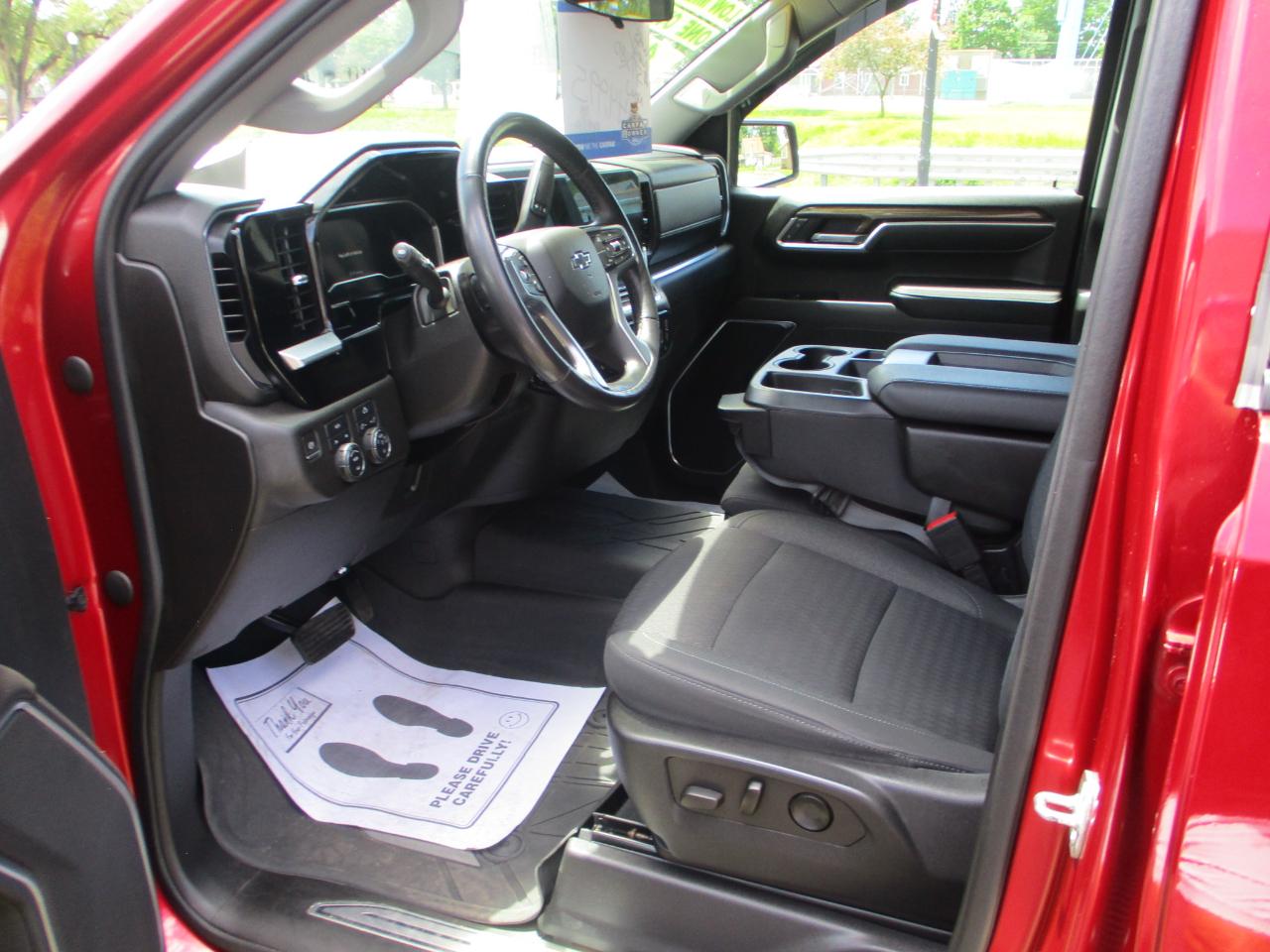 Chevrolet Silverado 1500 RST Crew Cab 4WD 2022