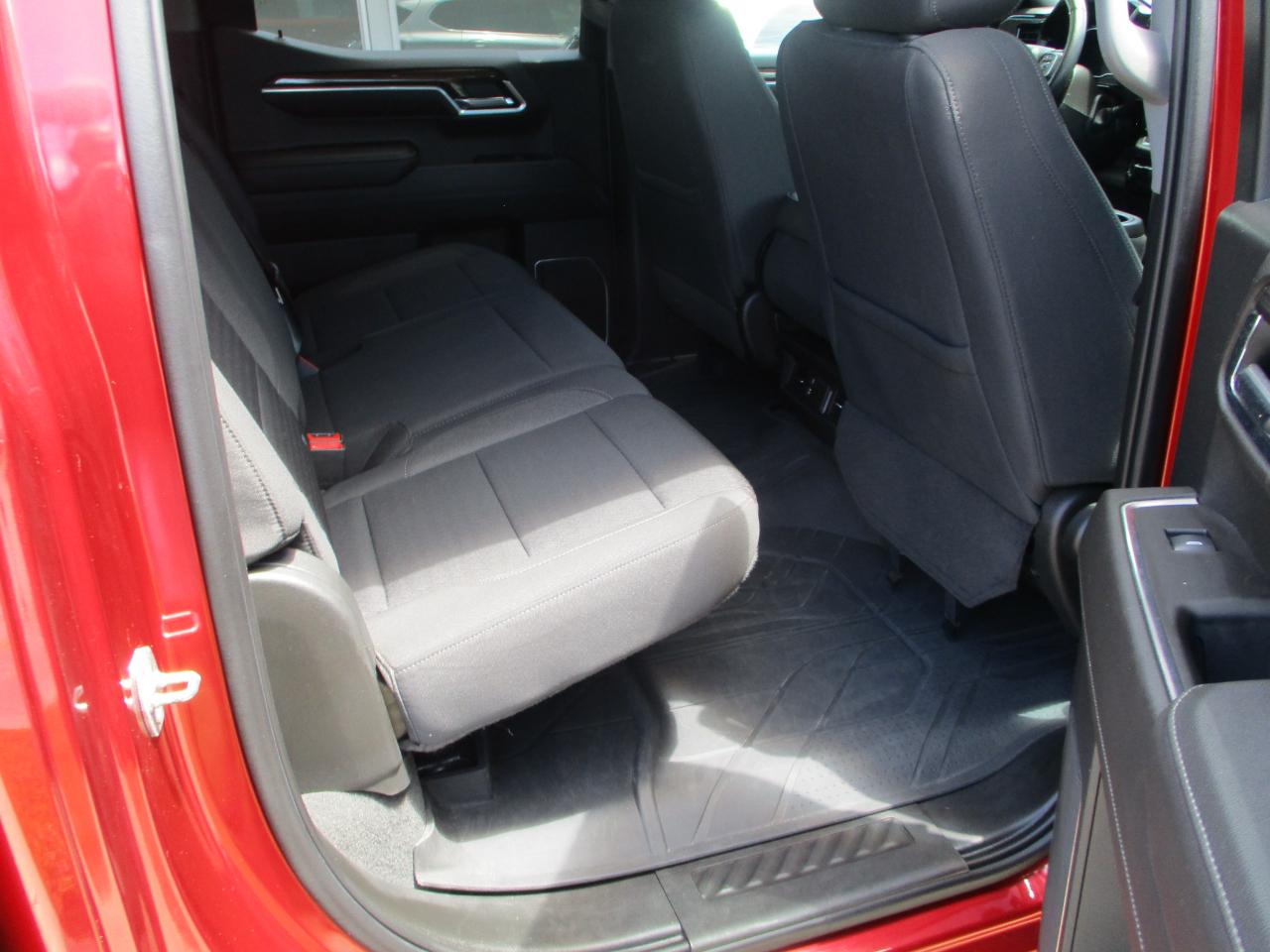 Chevrolet Silverado 1500 RST Crew Cab 4WD 2022