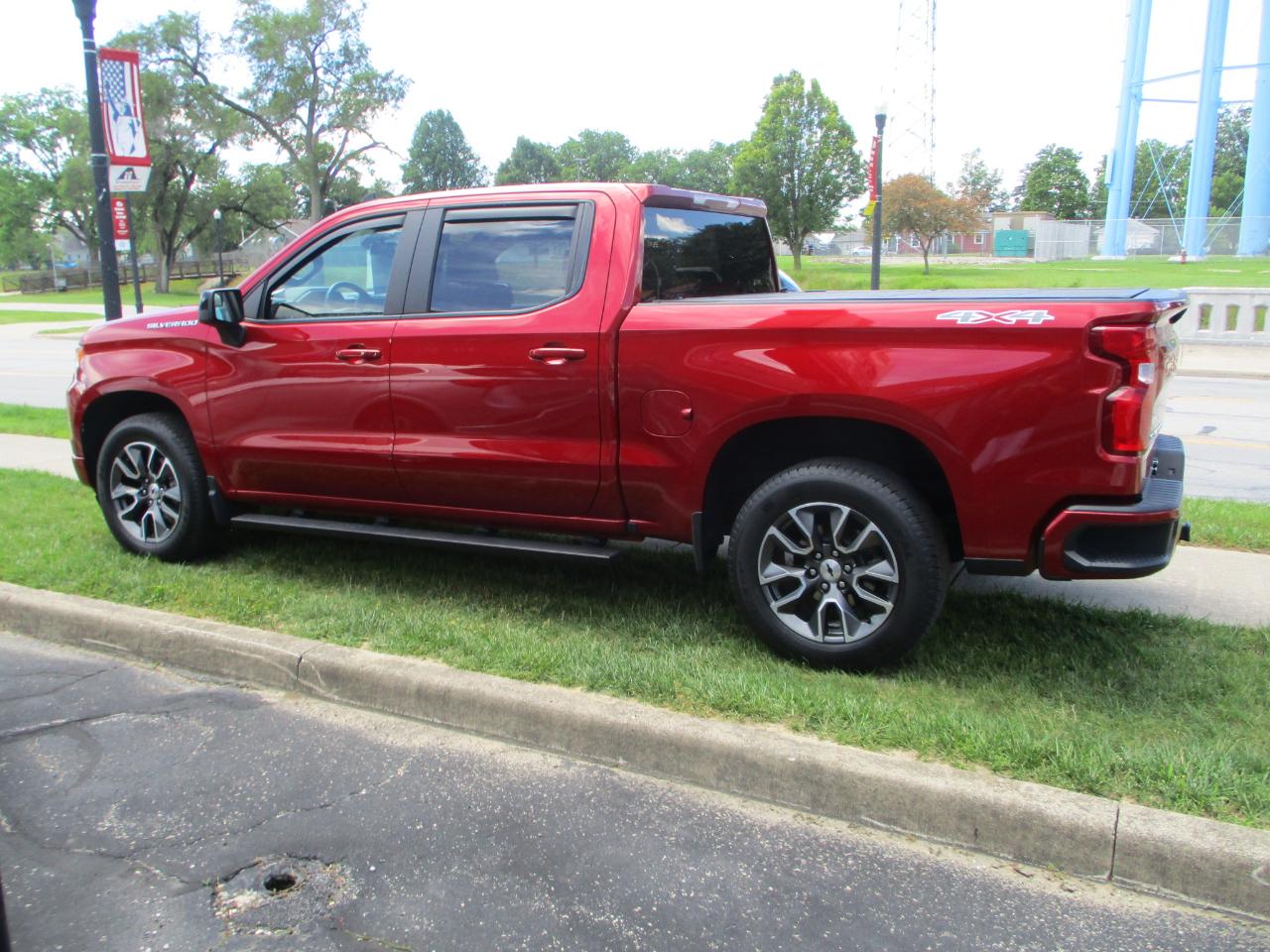 Chevrolet Silverado 1500 RST Crew Cab 4WD 2022