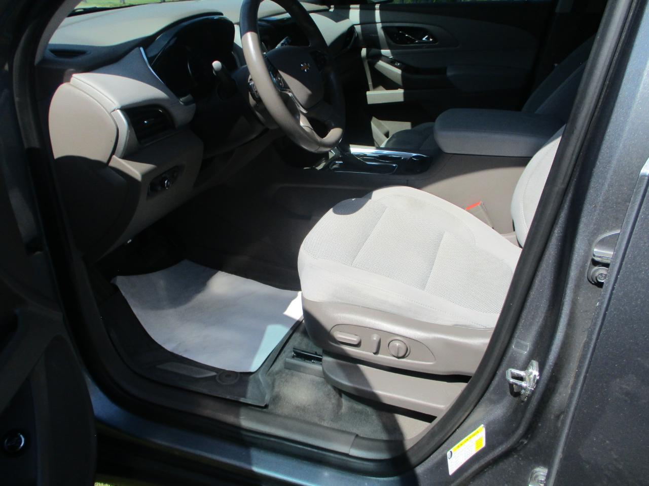 Chevrolet Traverse LT Cloth FWD 2019