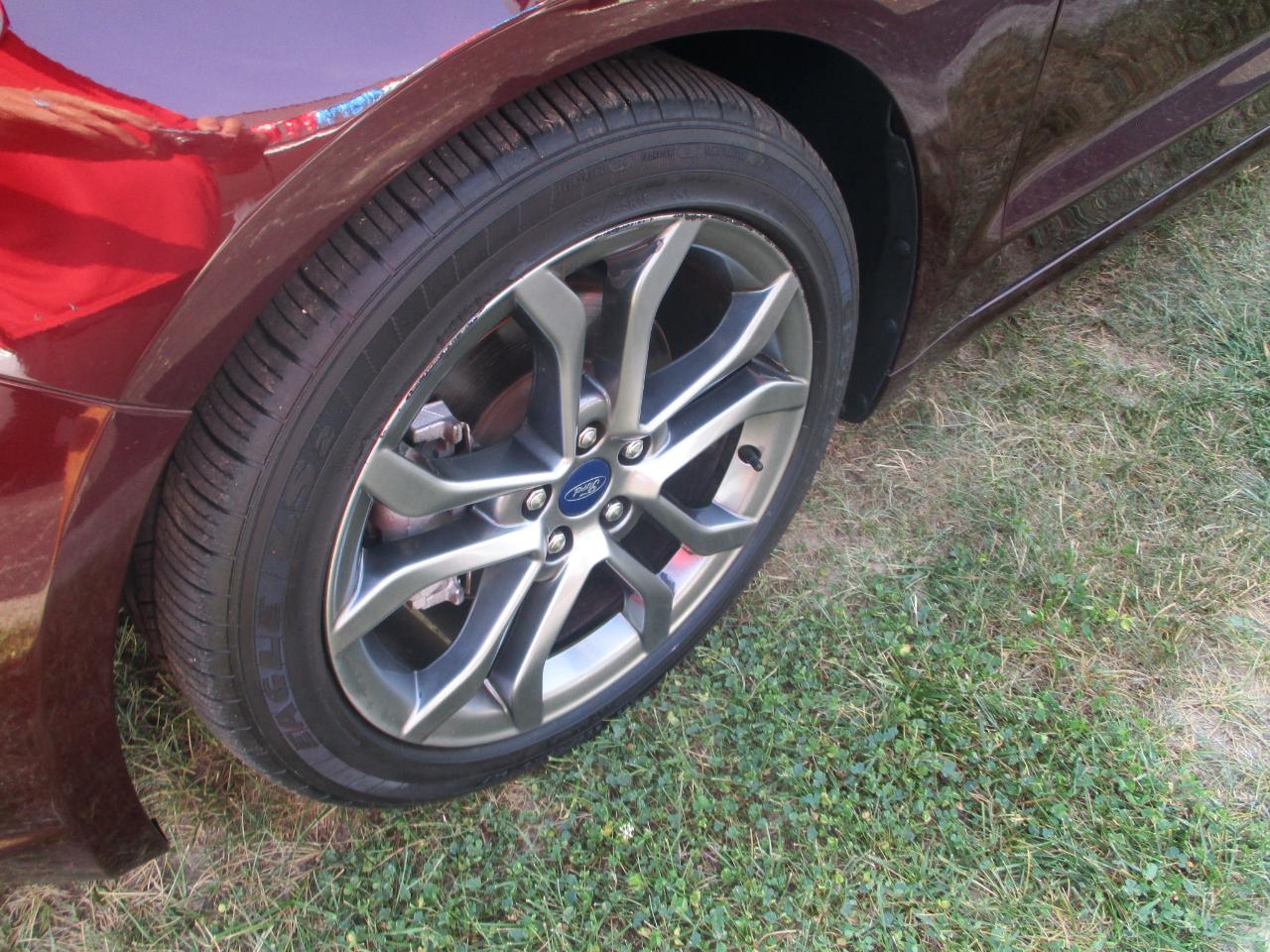 Ford Fusion SE 2017