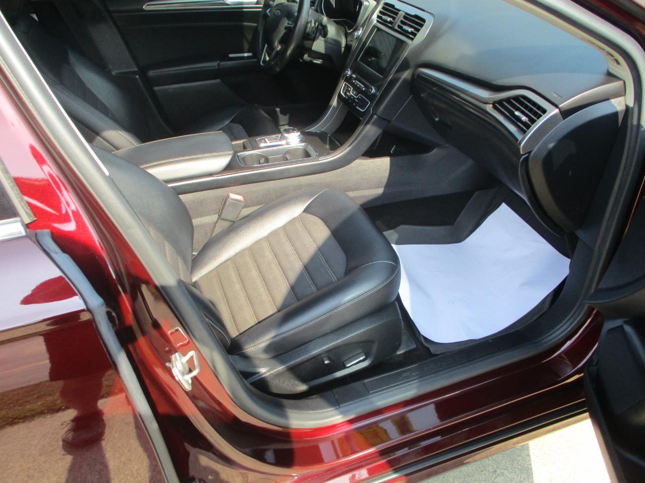 Ford Fusion SE 2017
