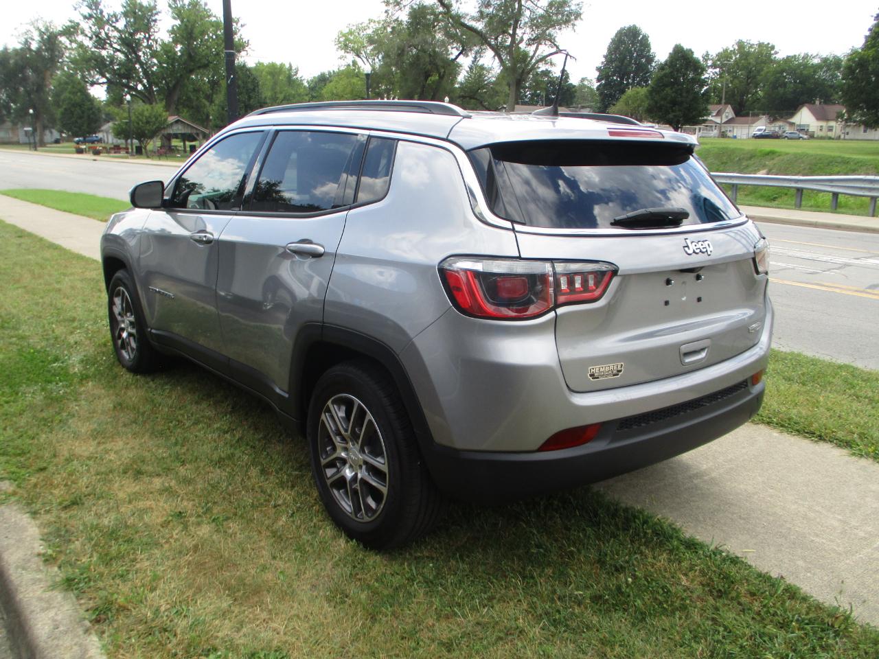 Jeep Compass Latitude FWD 2020