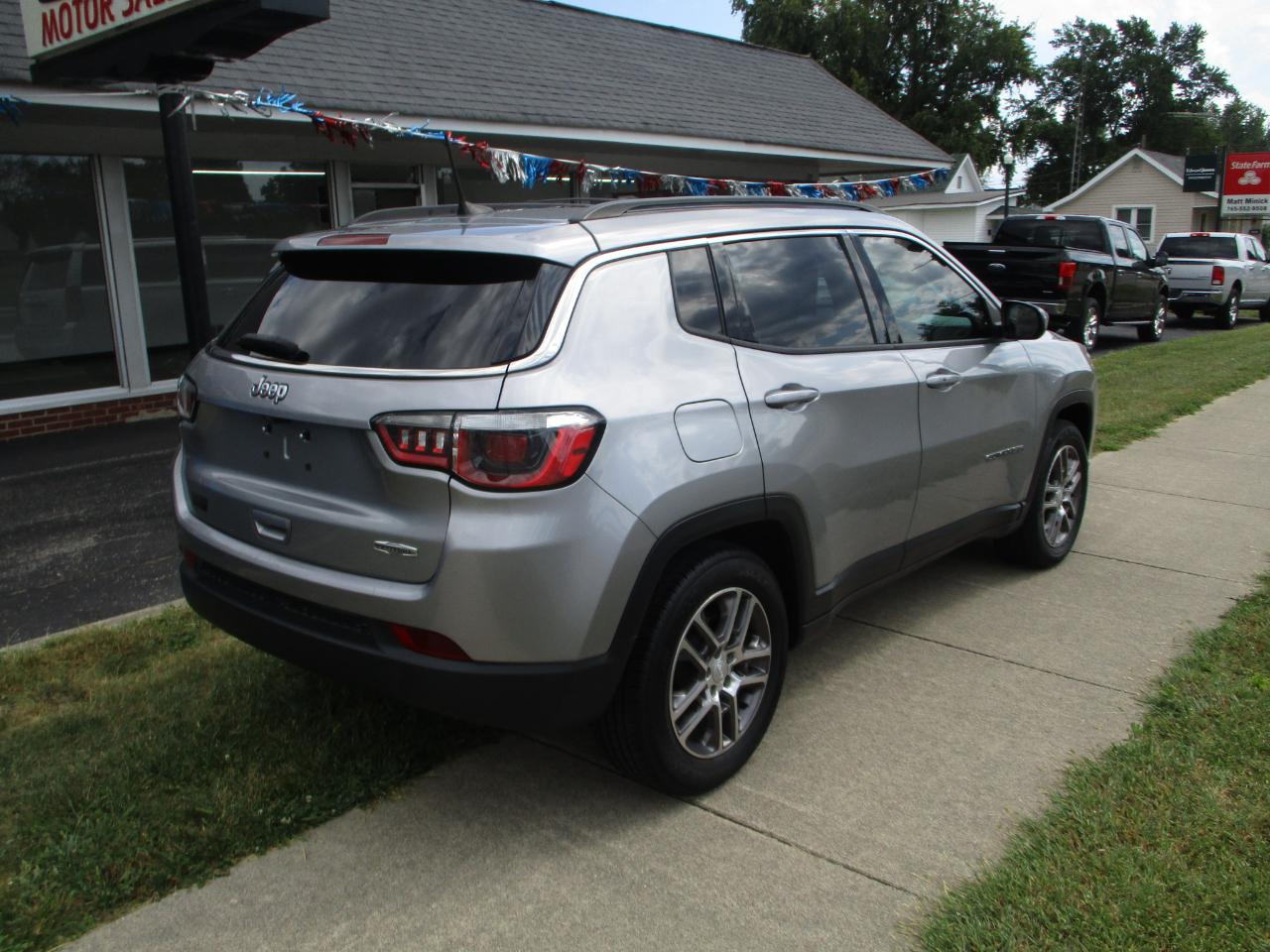 Jeep Compass Latitude FWD 2020