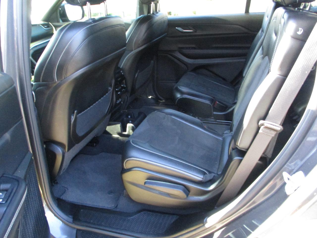 Jeep Grand Cherokee L Altitude 4x4 2024