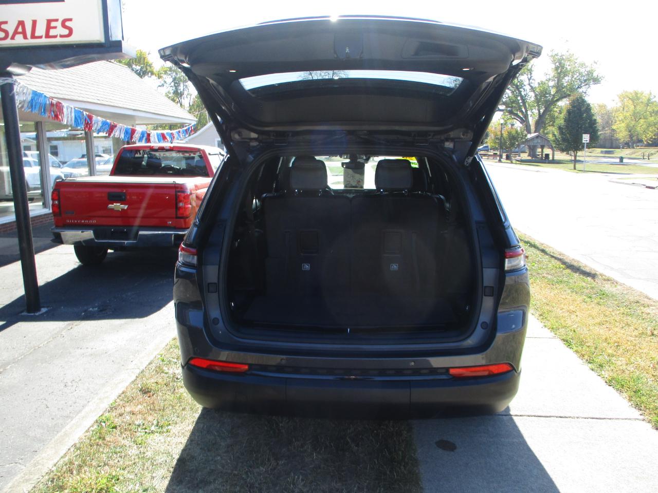 Jeep Grand Cherokee L Altitude 4x4 2024