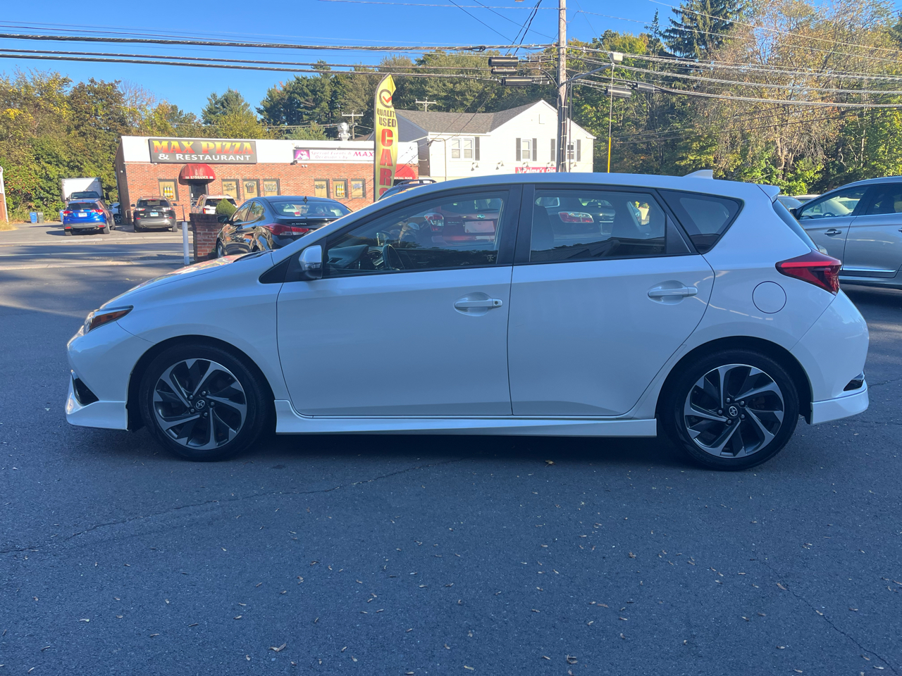 2016 Scion iM Base photo 2