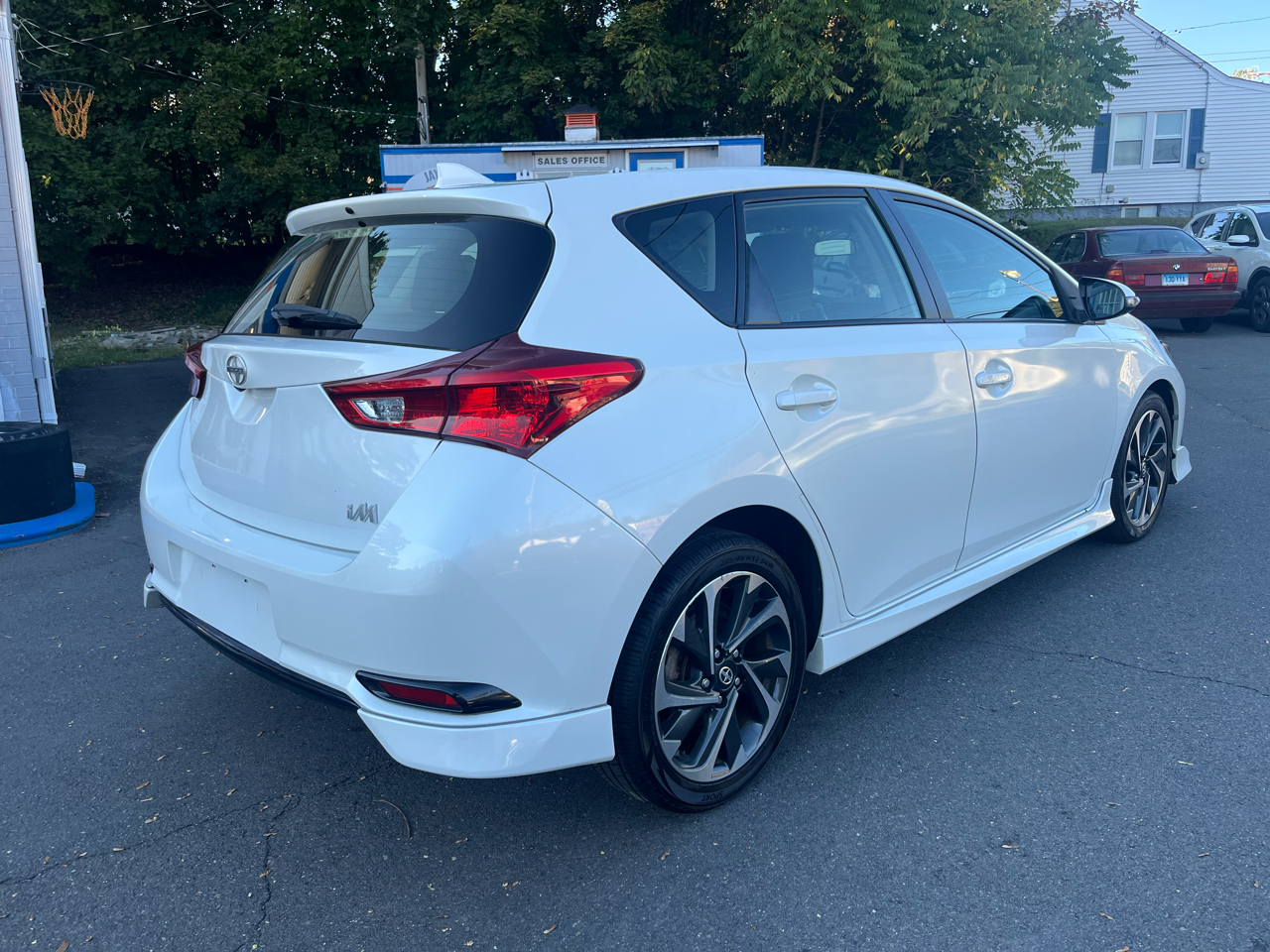 2016 Scion iM Base photo 5