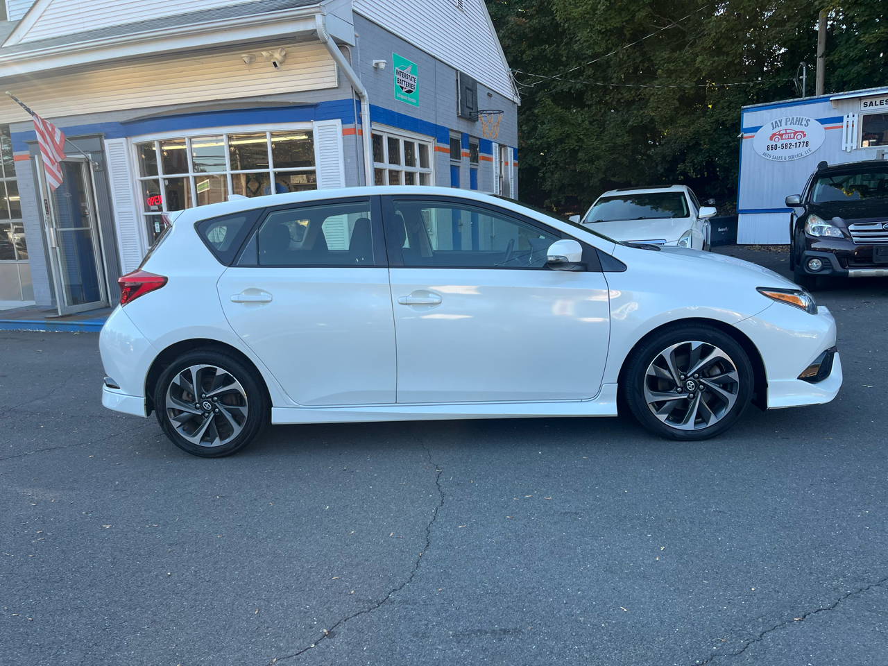 2016 Scion iM Base photo 6