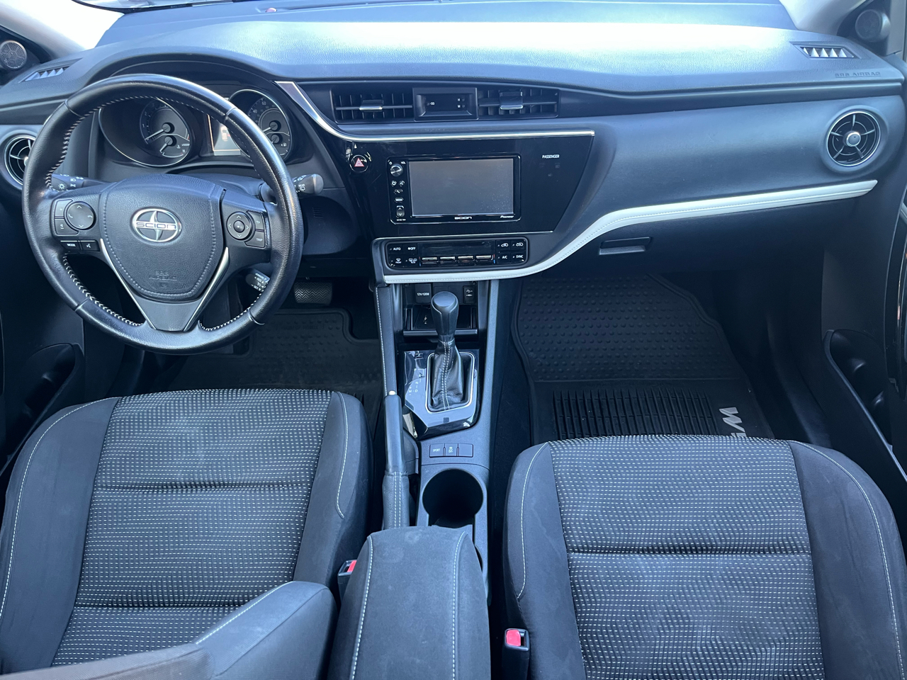 2016 Scion iM Base photo 14