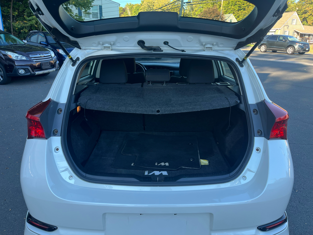 2016 Scion iM Base photo 22