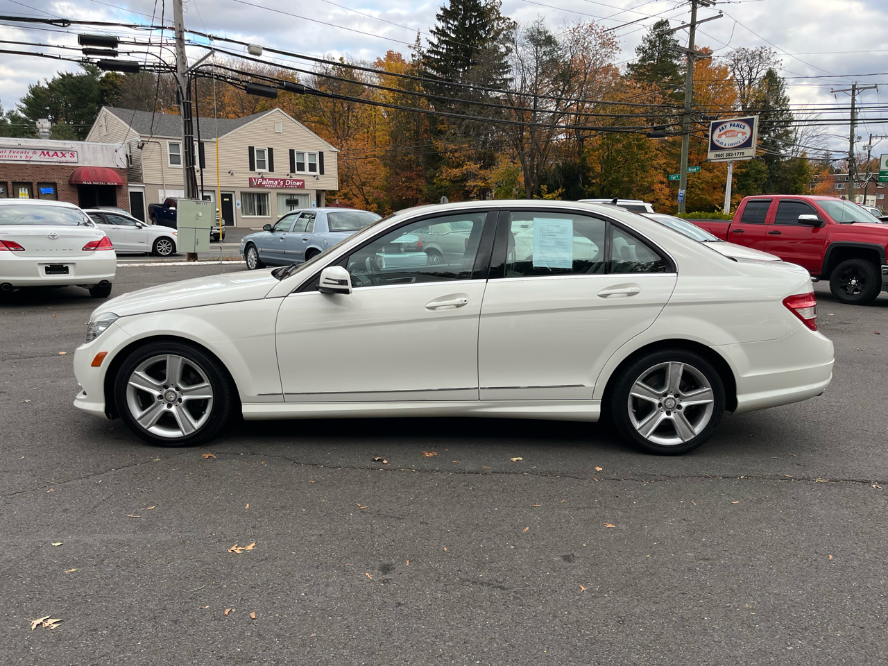 Mercedes-Benz C-Class 4dr Sdn C 300 Sport 4MATIC 2011 Mercedes-Benz C-Class 4dr Sdn C 300 Sport 4MATIC 2011