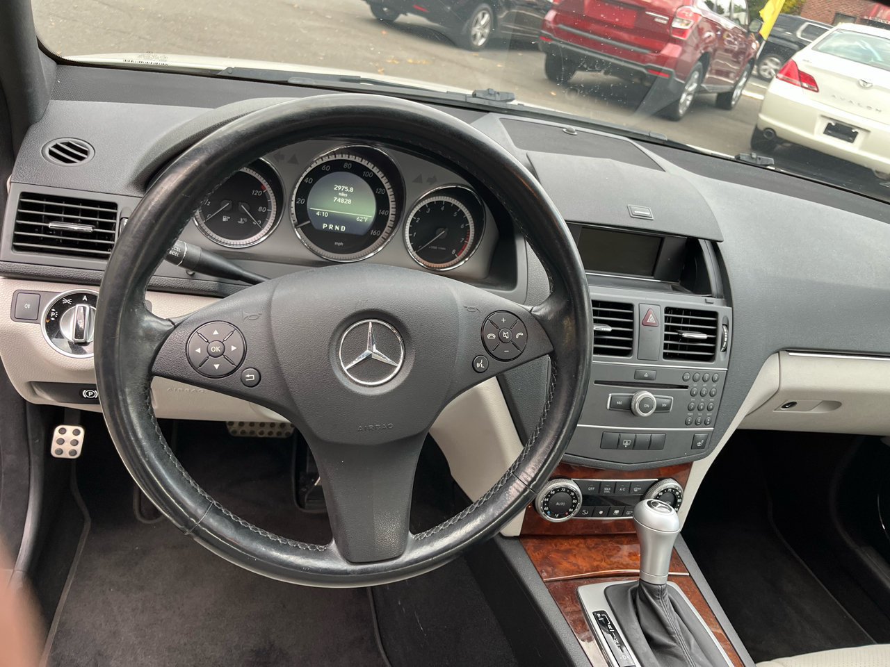 Mercedes-Benz C-Class 4dr Sdn C 300 Sport 4MATIC 2011 Mercedes-Benz C-Class 4dr Sdn C 300 Sport 4MATIC 2011