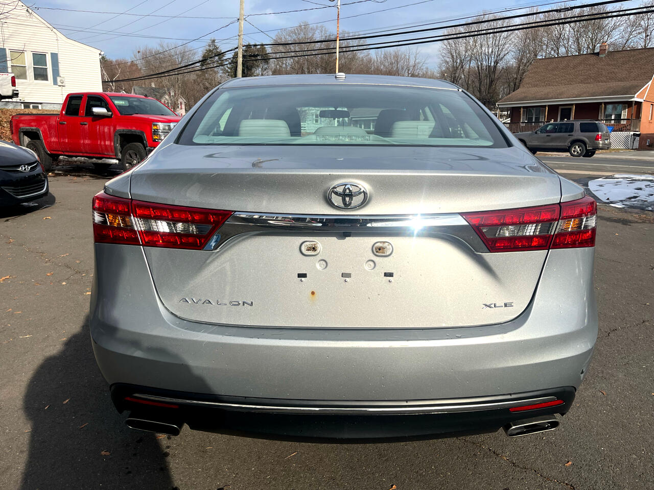 Toyota Avalon 4dr Sdn XLE Premium (Natl) 2016